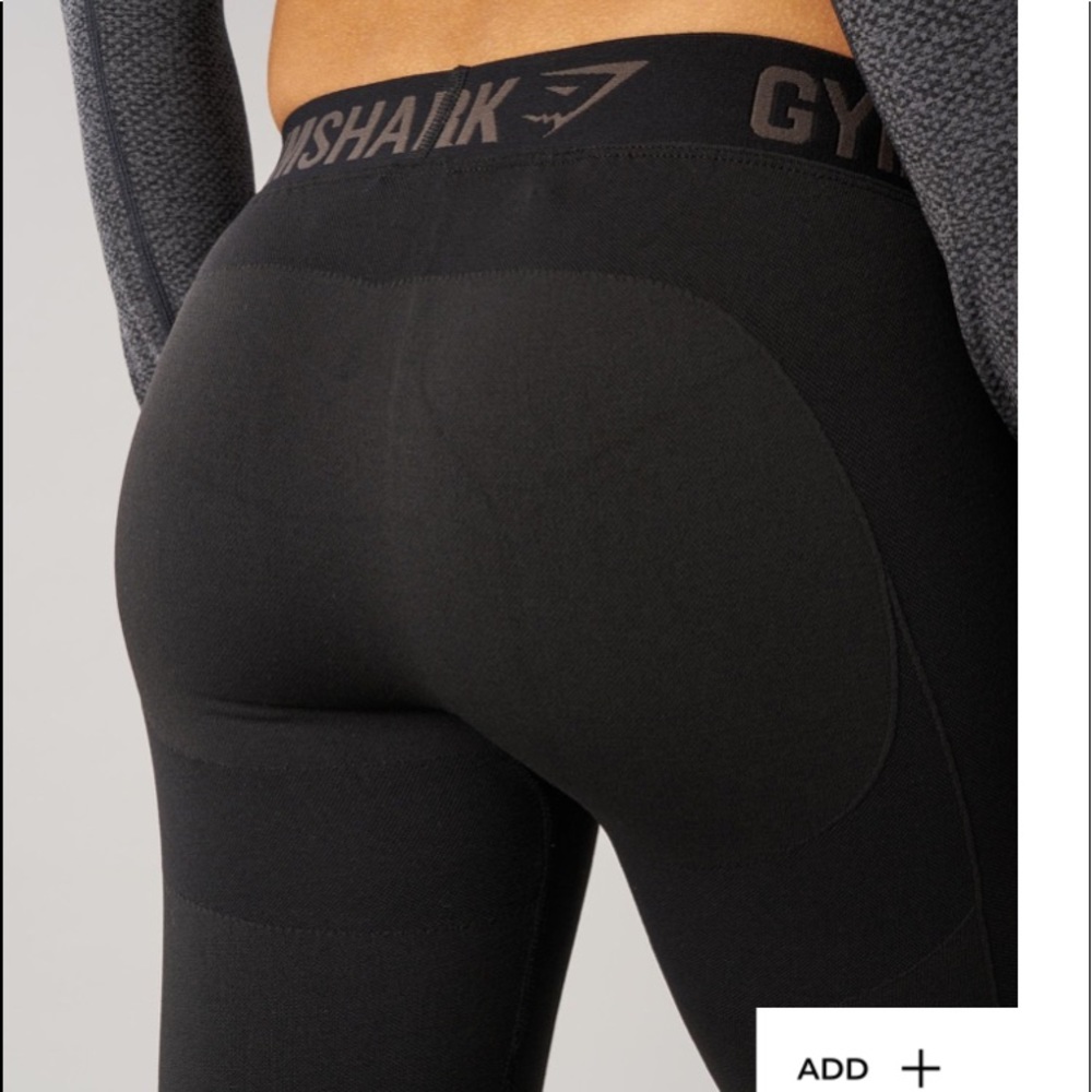 Classic Flex Gym Shark leggings size small